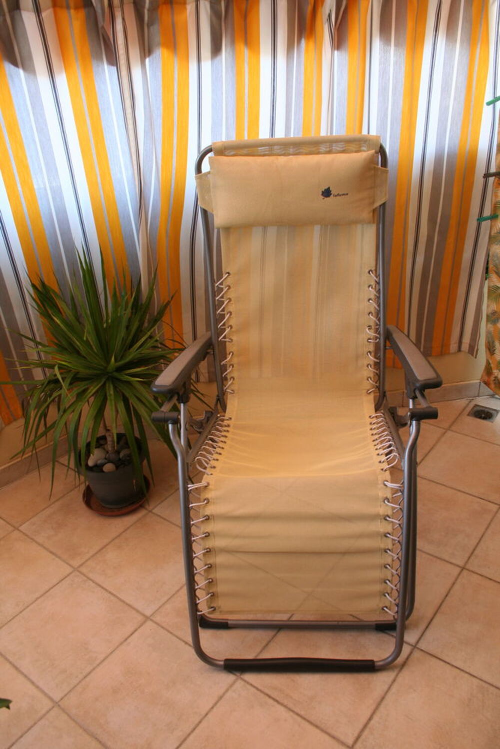 Fauteuil relax de jardin. marque Lafuma. Jardin