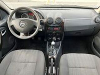 Duster 1.5 dCi 110 4x2 Laur&eacute;ate 2011 occasion 42700 Firminy