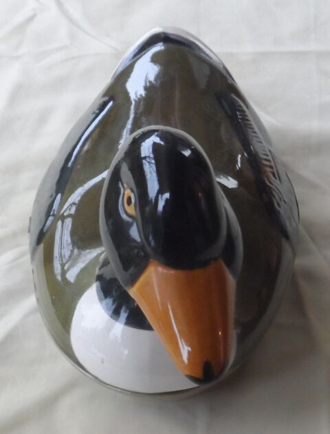 Terrine  canard neuve trouvée dans un placard 
vintage 50 Castries (34)