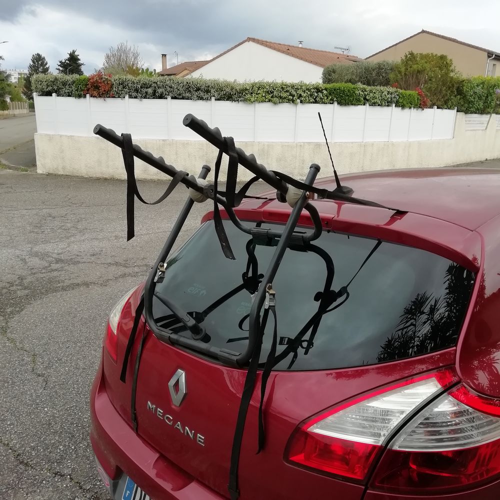 Porte-v&eacute;lo &agrave; fixer sur haillon arri&egrave;re Vélos
