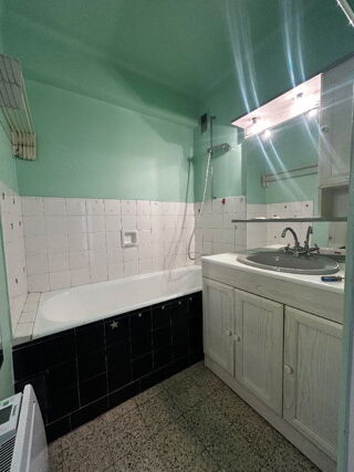  Appartement à louer 4 pièces 72 m²