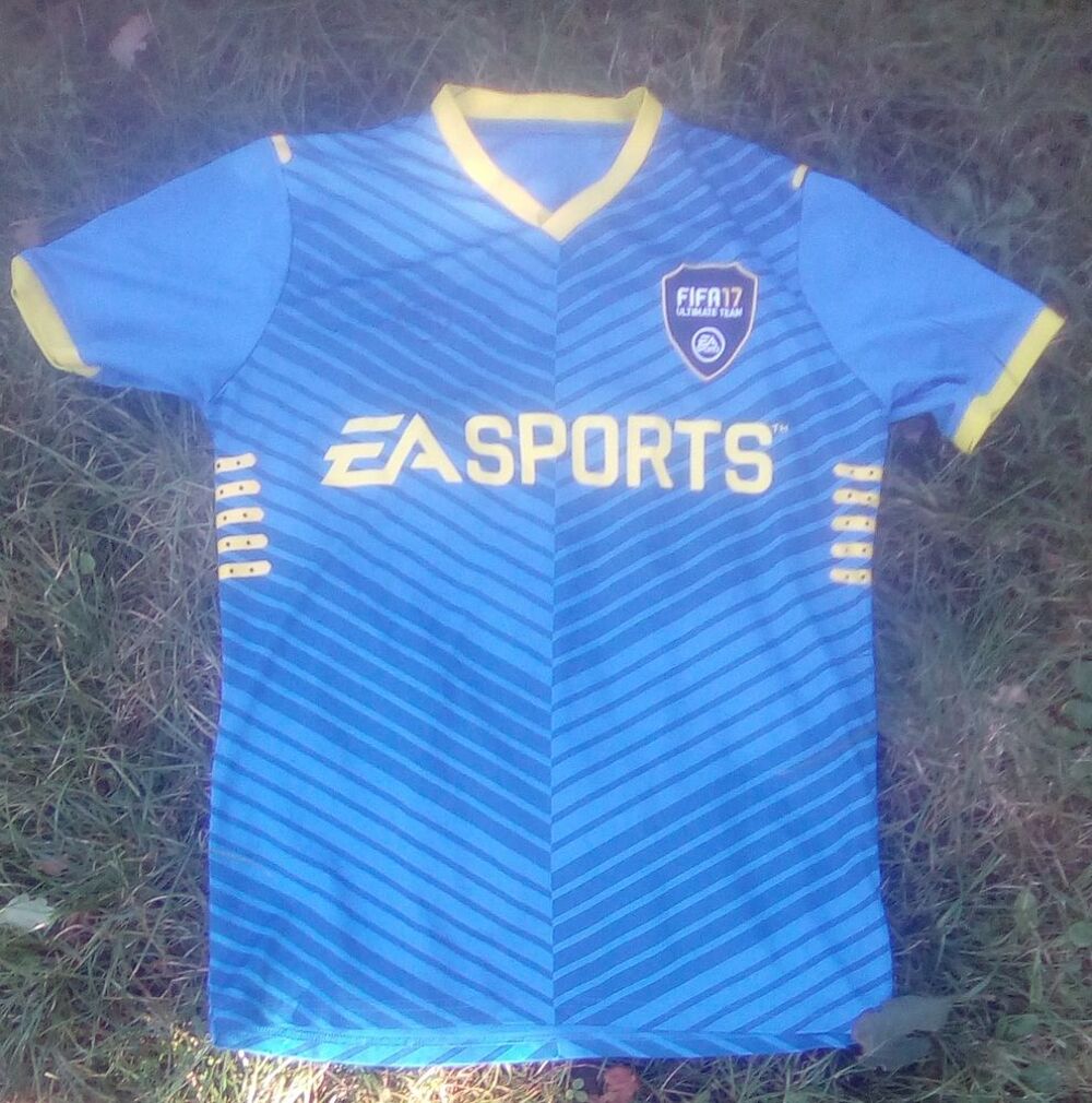 maillot EA SPORTS FIFA 17 pour adolescent Vêtements enfants