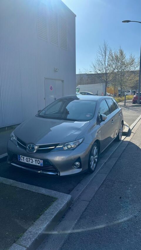 Toyota auris Hybride 136h Style