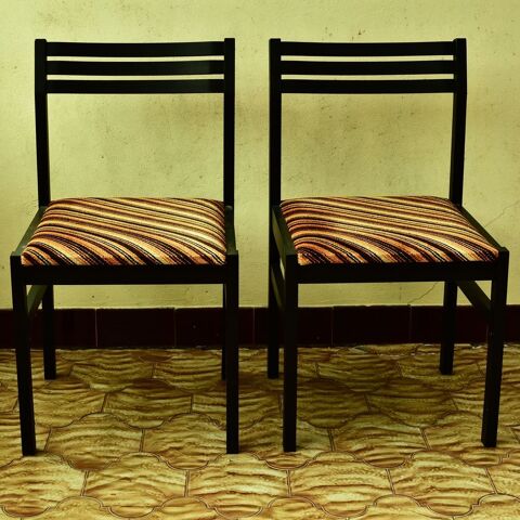 ensemble  de 4 chaines 160 Provin (59)