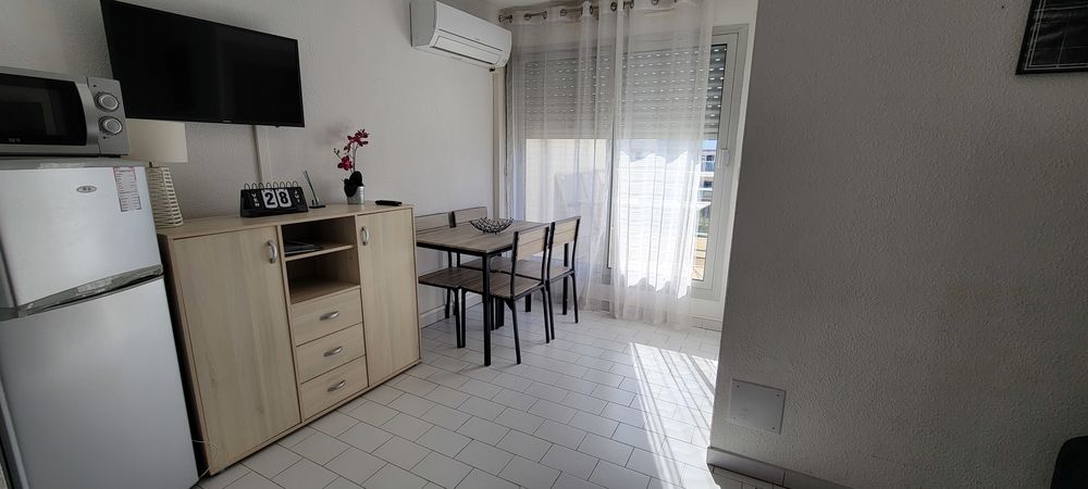   Studio cabine climatisé avec parking au Couchant 200 m plage Languedoc-Roussillon, La Grande-Motte (34280)