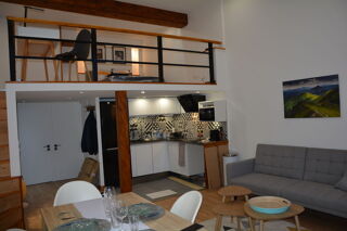  Appartement à louer 2 pièces 45 m² Lyon