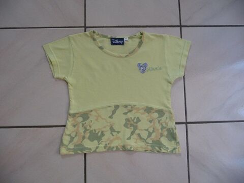Tee-shirt vert clair Minnie marque DISNEY 6 ans 8 Celles-sur-Belle (79)
