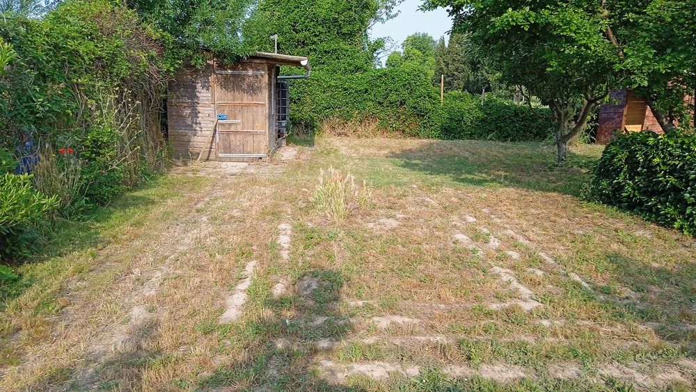   troc : offre terrain de loisir en echange cherche travaux 