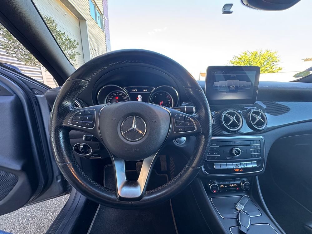 Classe GLA GLA 200 d 7-G DCT Business Edition 2018 occasion 84290 Sainte-C&eacute;cile-les-Vignes