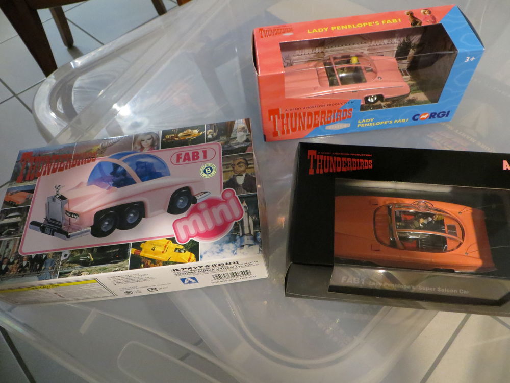 FIGURINE DE COLLECTION 