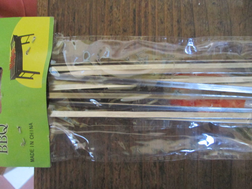Set de 12 brochettes pour cuisson type barbecue neuves Cuisine