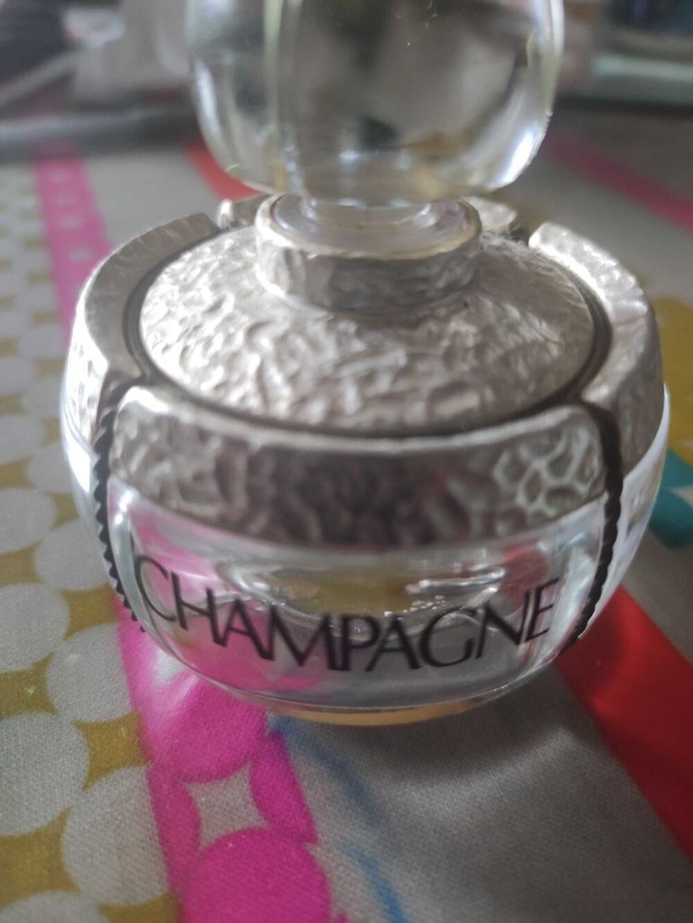 Flacon de parfum vintage 