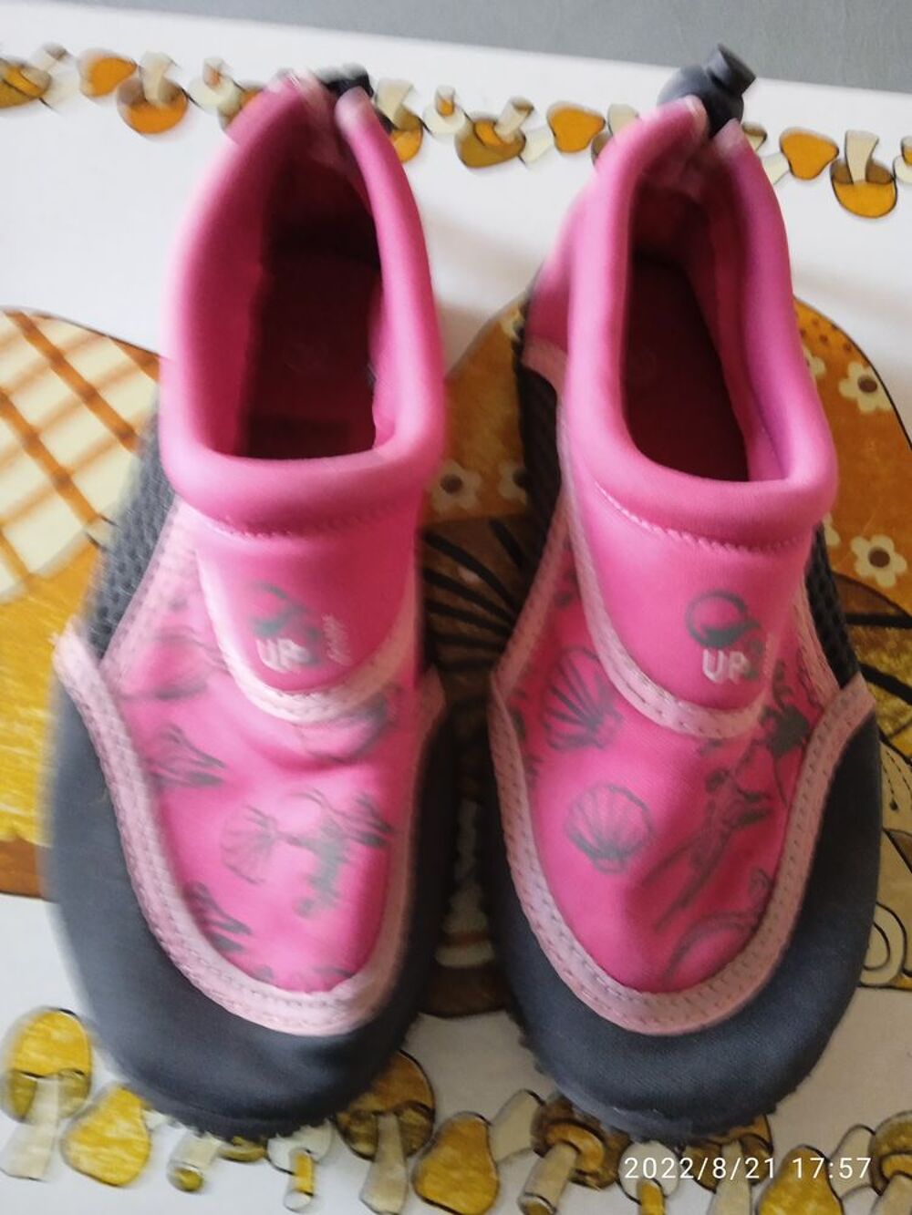 Achetez chaussures d eau occasion annonce vente Olivet 45