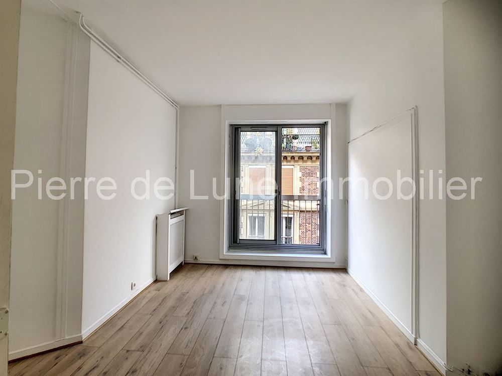 Appartement a louer paris-17e-arrondissement - 2 pièce(s) - 52 m2 - Surfyn
