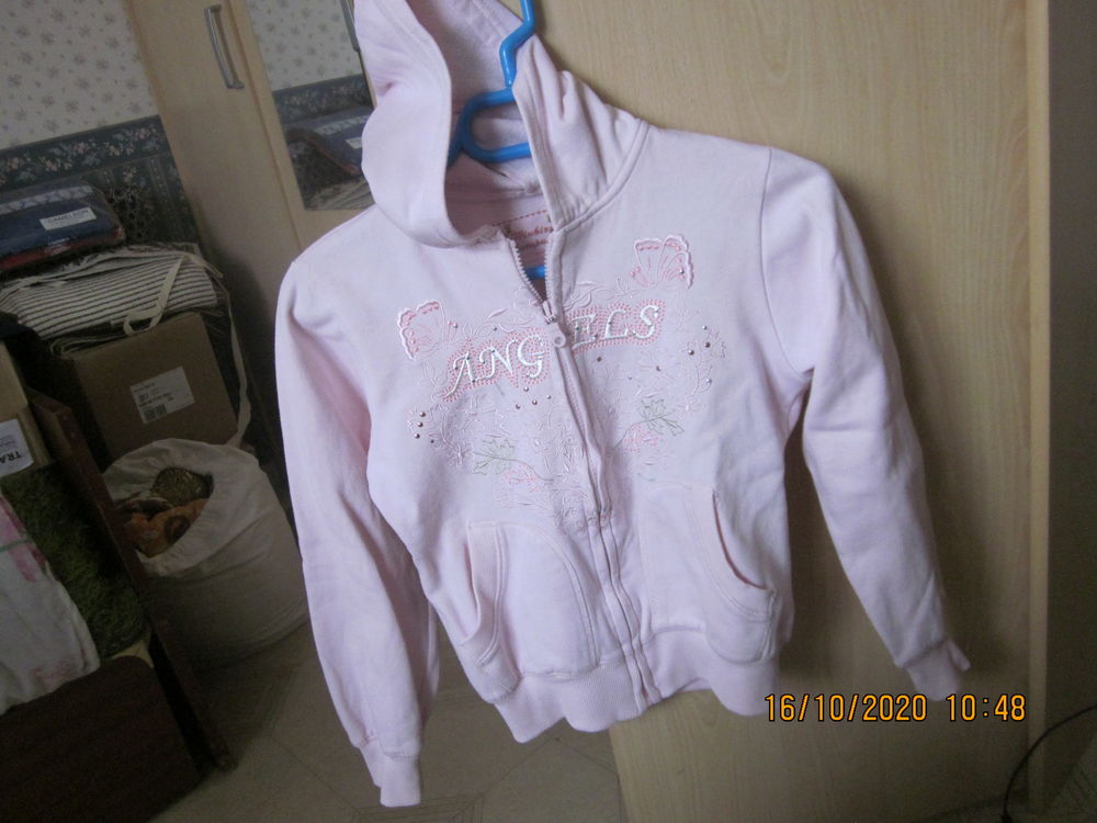 sweat-shirt &agrave; capuche raille 12 ans Vtements enfants