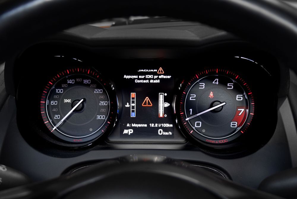 F-Type Cabriolet V6 S 3.0 380 Suraliment&eacute; A 2014 occasion 35440 Montreuil-sur-Ille