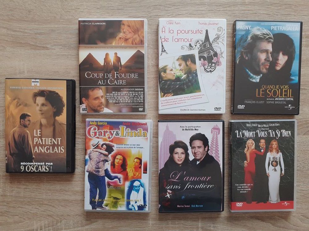 5 DVD "La Mort te va si bien " , etc .... DVD et blu-ray