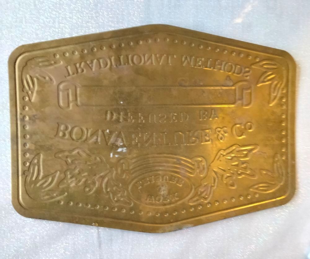 Plaque en laiton Bonaventure. 