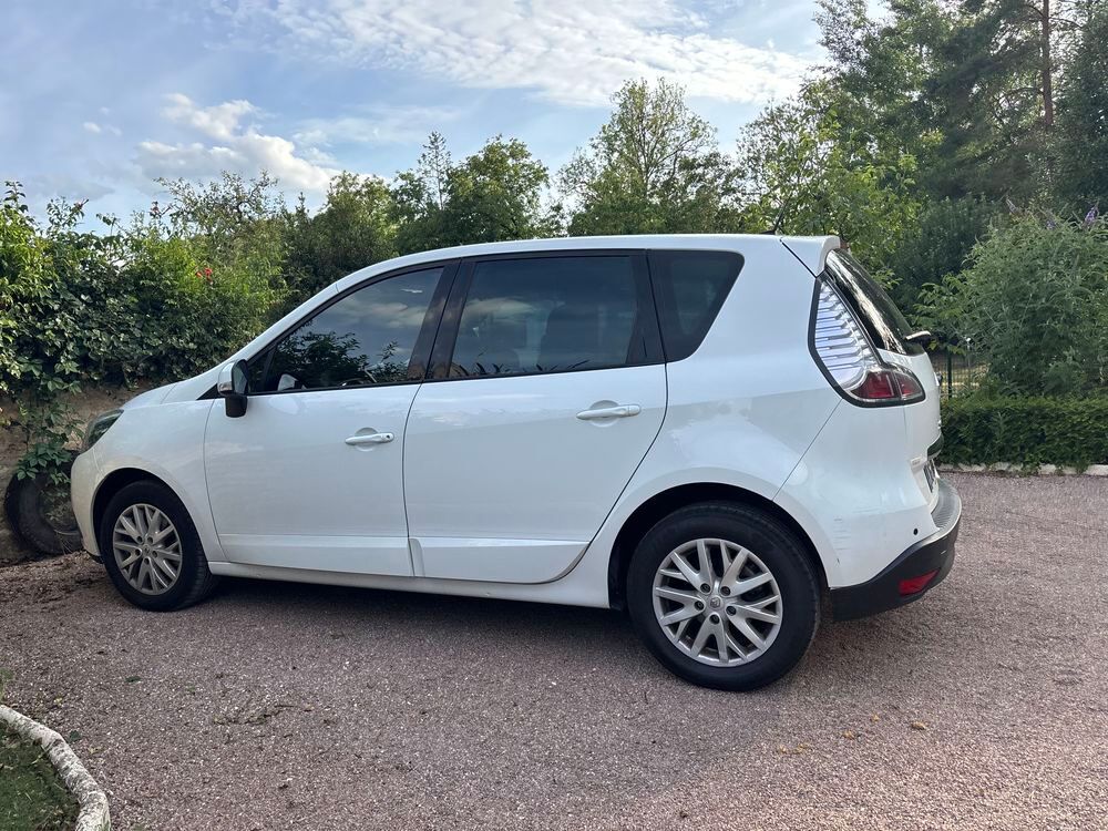 Sc&eacute;nic III Scenic TCe 115 Energy Limited 2014 occasion 89000 Auxerre