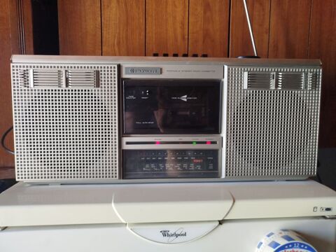 Radio cassette Belleville-sur-Vie (85)