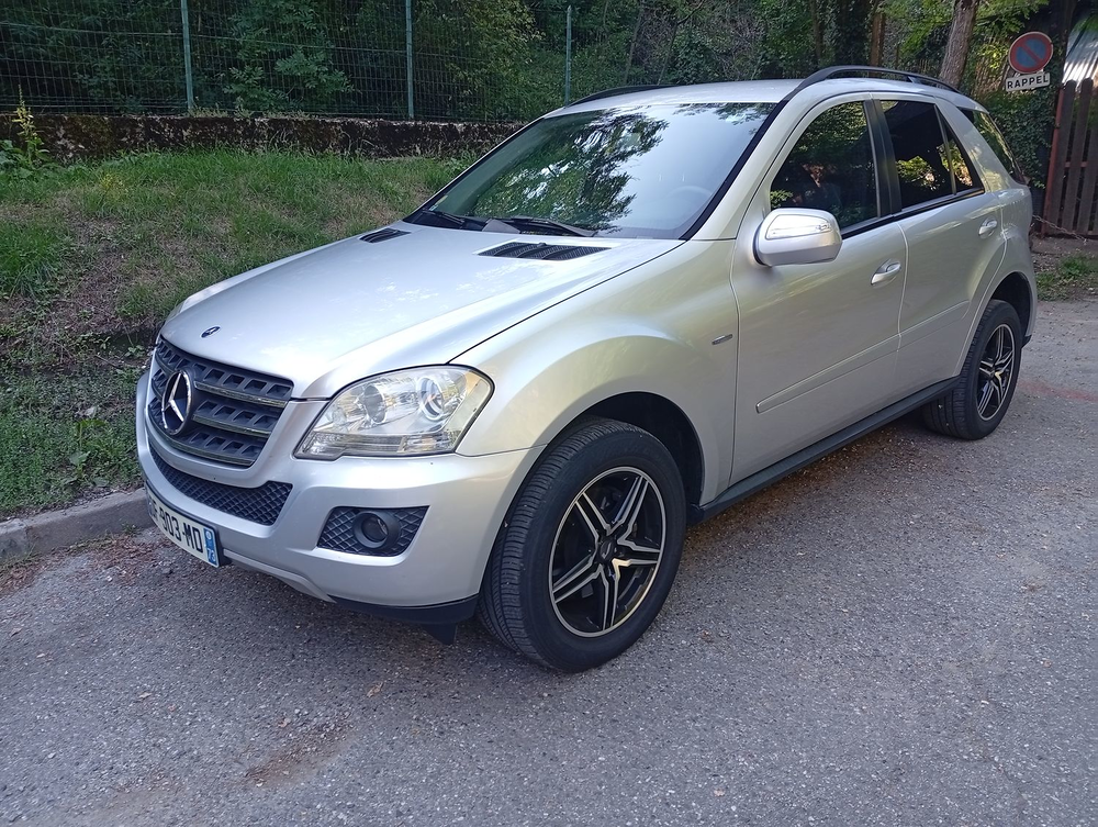 Classe M ML 300 CDI BlueEfficiency A 2009 occasion 73250 Saint-Pierre-d'Albigny