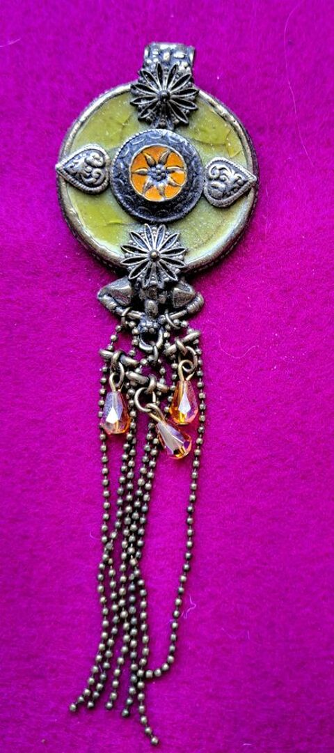 Broche fantaisie 12 Sigoulès (24)