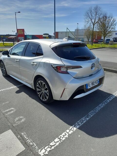 Toyota Corolla Hybride 122h Design 2019 occasion Hazebrouck 59190