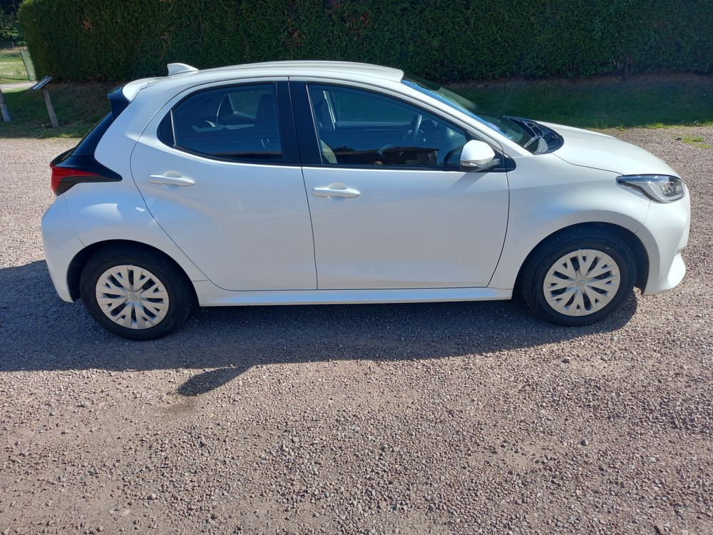 Yaris STE AFFAIRE 1.5 DYNAMIC BUSINESS 116 GPS 2 PLACES 26234 KMS 2024 occasion 88220 Urim&eacute;nil