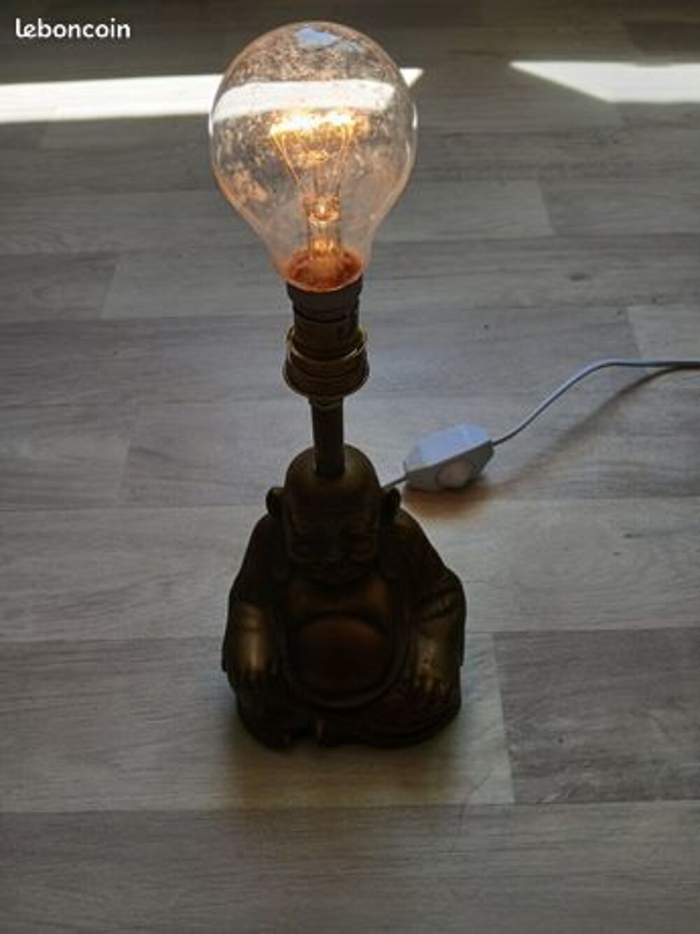 Lampe bouddha en laiton Décoration