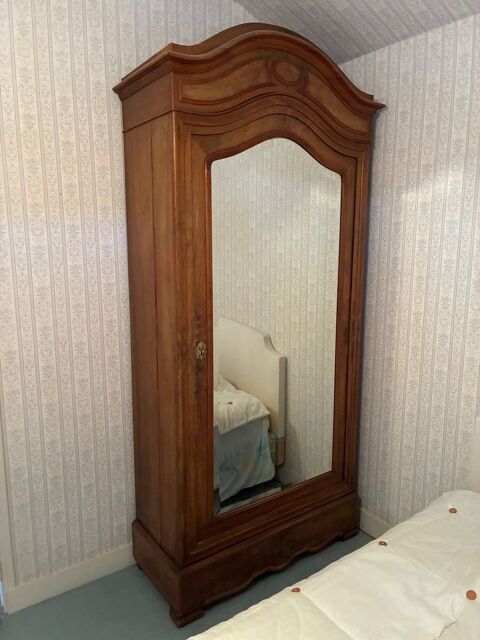 armoire vitrée Orleans (45)