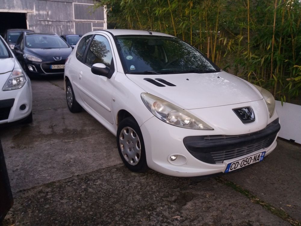 206 + AFFAIRE 1.4 HDI 68 FAP PACK CD CLIM 2012 occasion 77250 Veneux-les-Sablons