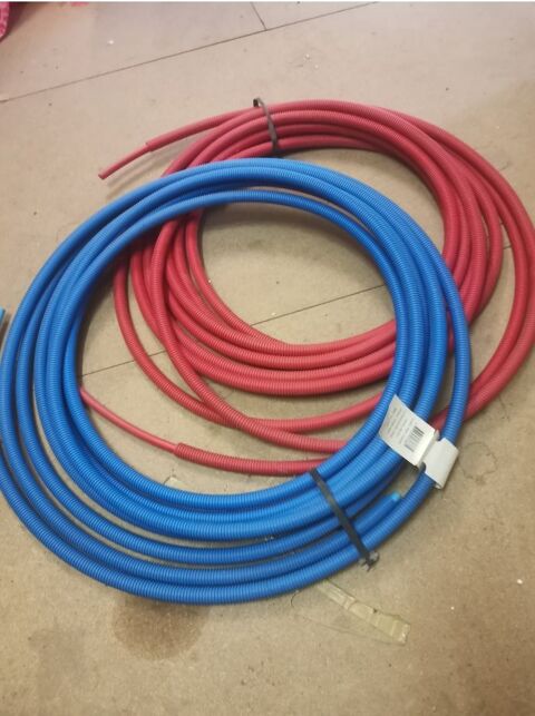 Tube PER 10 Feillens (01)