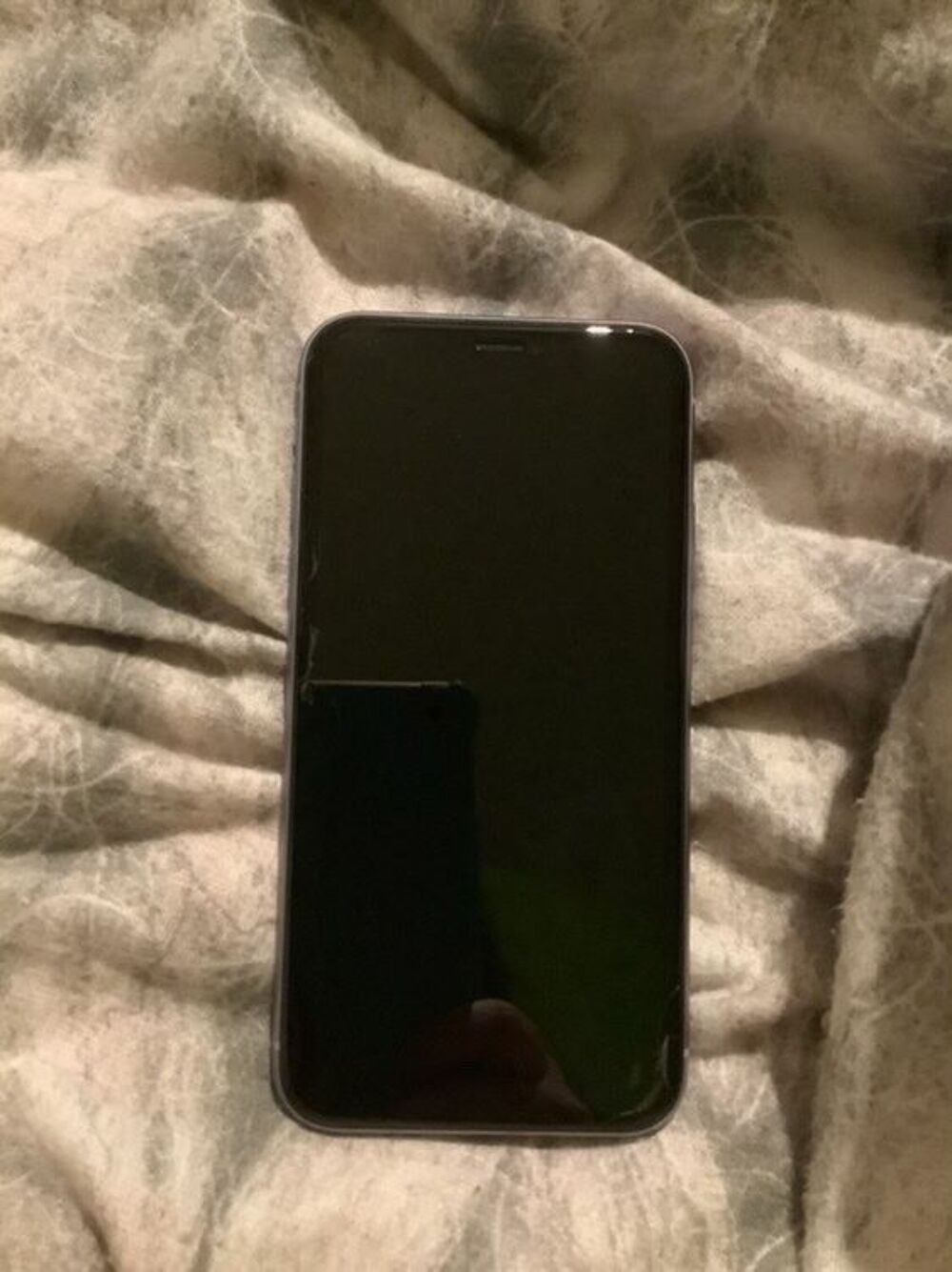 iPhone 11, 128Go Téléphones et tablettes