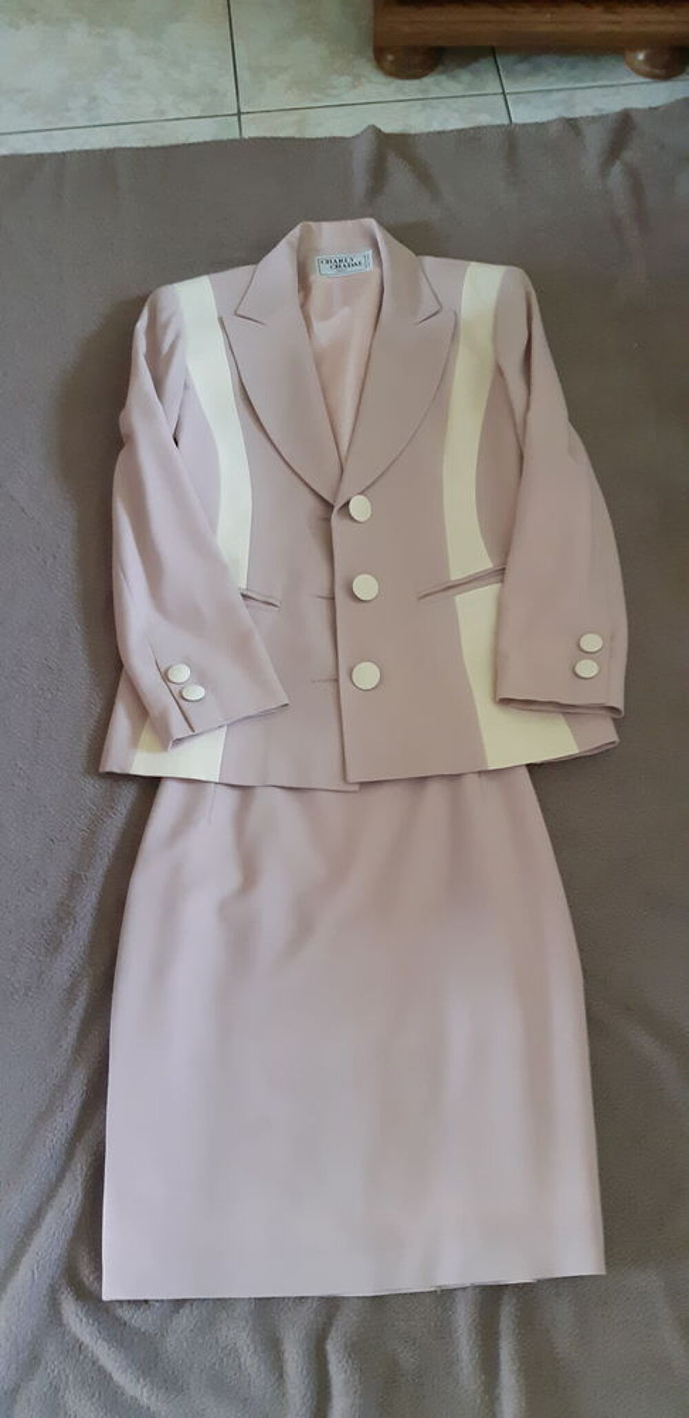 Tailleur jupe et veste Vêtements