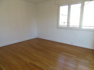  Appartement à louer 3 pièces 66 m²