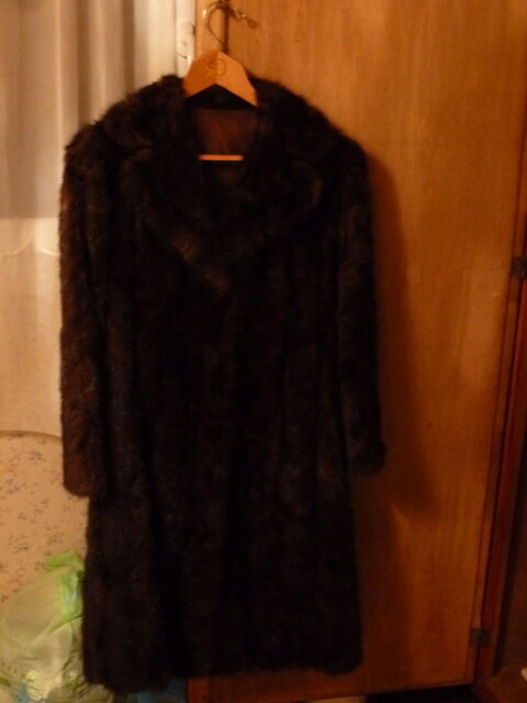 manteau de vison brun clair bon etat 300 Vincennes (94)