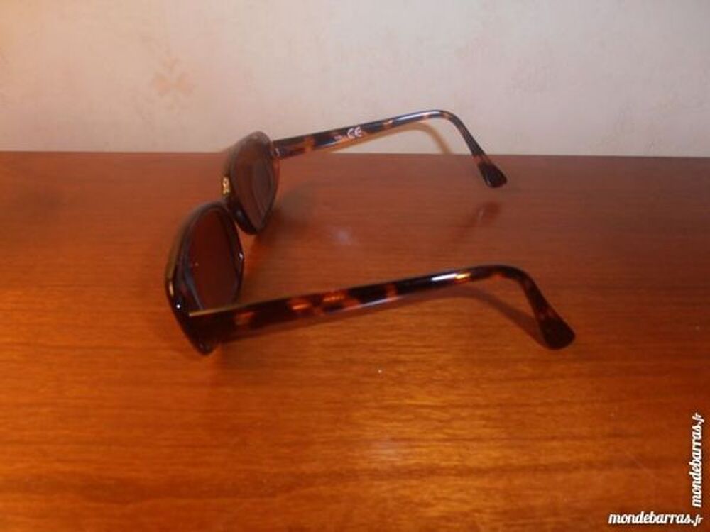 Monture de lunettes &eacute;cailles (27) Bijoux et montres