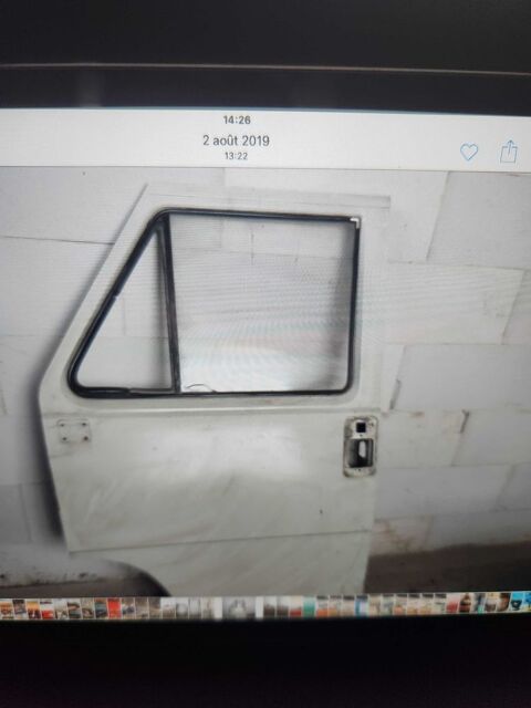 porti�re AVG Citro�n C25 avec vitre et m�canisme de LV sans habillage int�rieure ni poign�es +2 porti�re arri�re rehauss� Citro�n C25 450� 450 Cr�mieu (38)