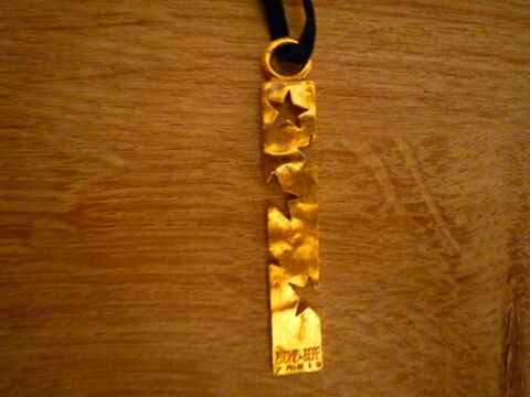 véritable pendentif biche de bère 10 Agde (34)