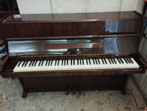 Piano droit Rieger Kloss 88 touches Gif-sur-Yvette (91)