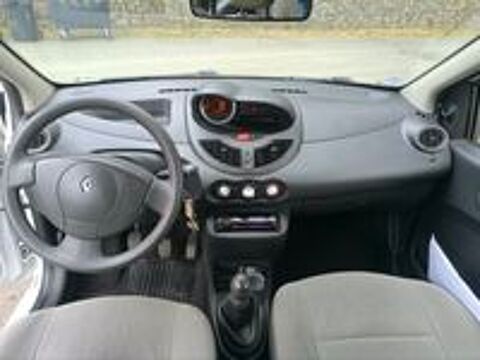 Twingo II 1.2 LEV 16v 75 eco2 Access Euro 5 2011 occasion 49360 Maul&eacute;vrier