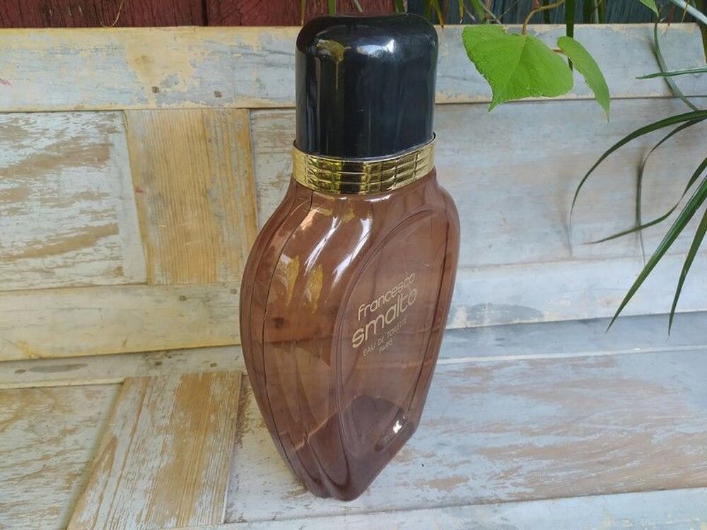 PLV Flacon Parfum Publicitaire Factice Francesco Smalto 
