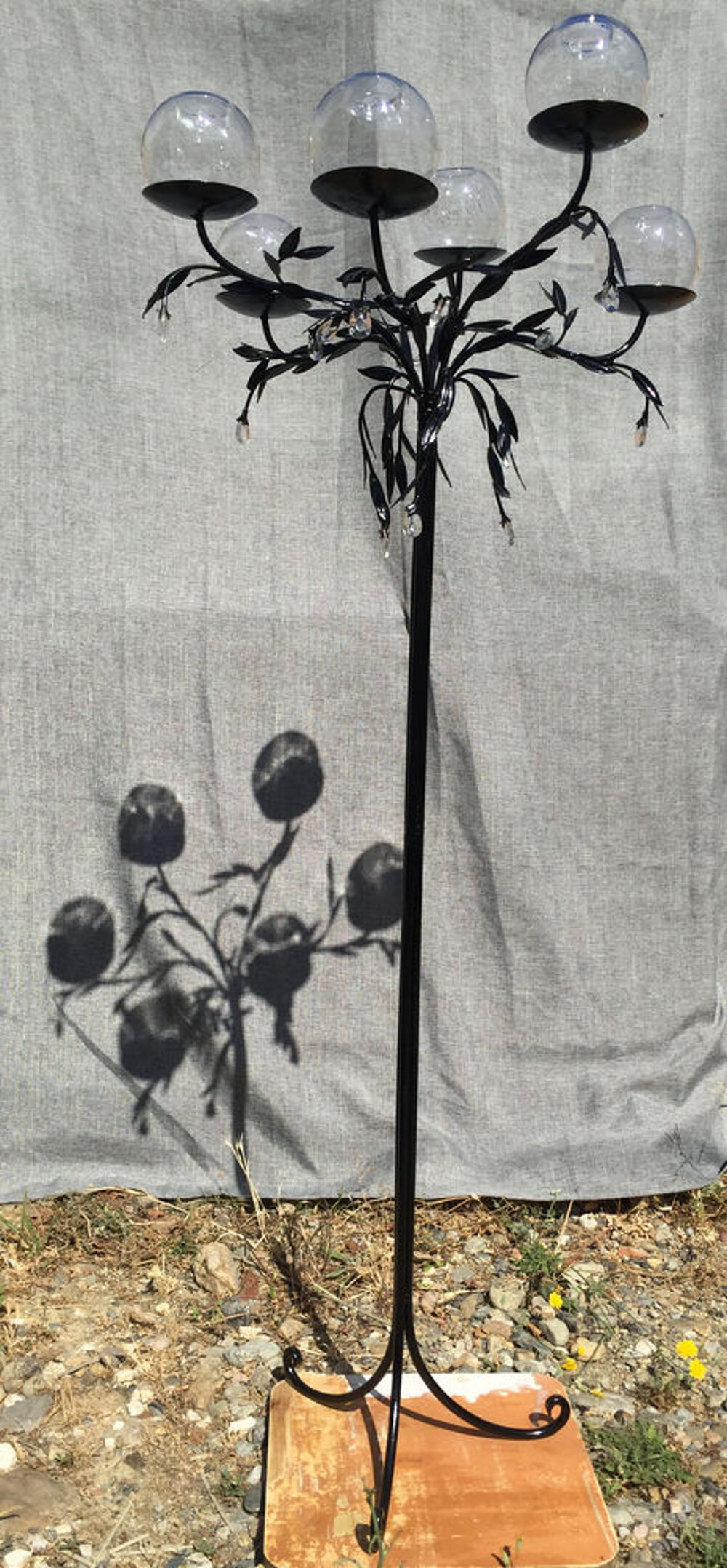 Cand&eacute;labre noir, 124 cm, 6 branches, 16 pampilles, 6 sph&egrave;res Dcoration