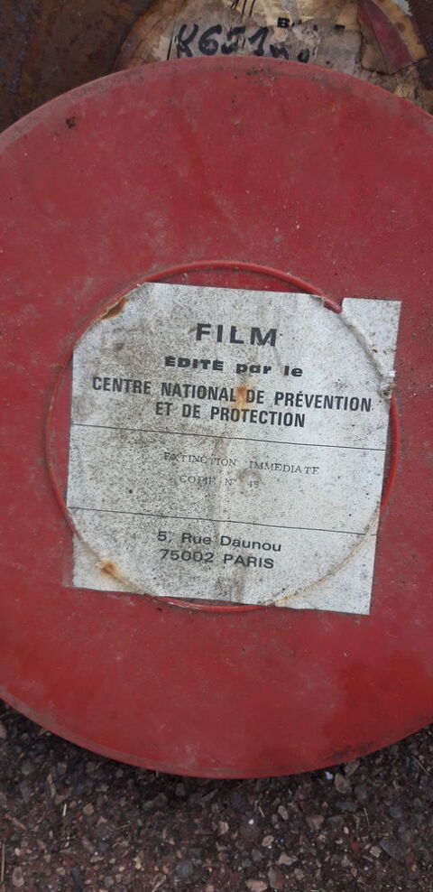 FILMS 8mm 0 Moux-en-Morvan (58)