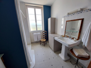  Maison à vendre 15 + pièces 320 m²