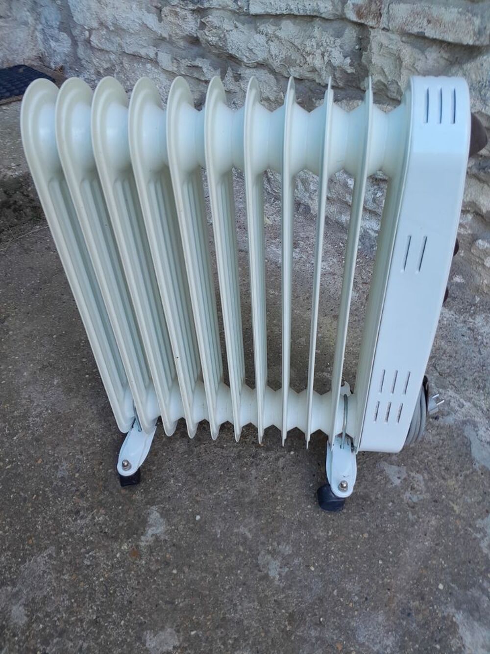 Radiateur bain d'huile Electroménager