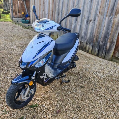 Scooter DIVERS 2025 occasion Tombeb�uf 47380