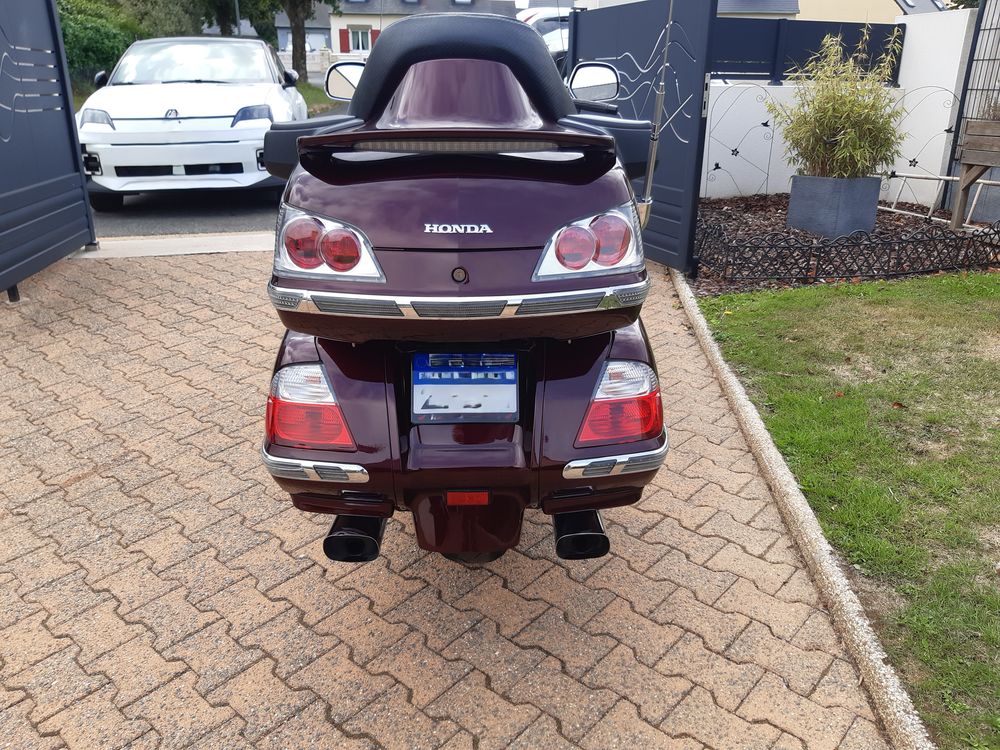 HONDA 2006 occasion 29290 Milizac