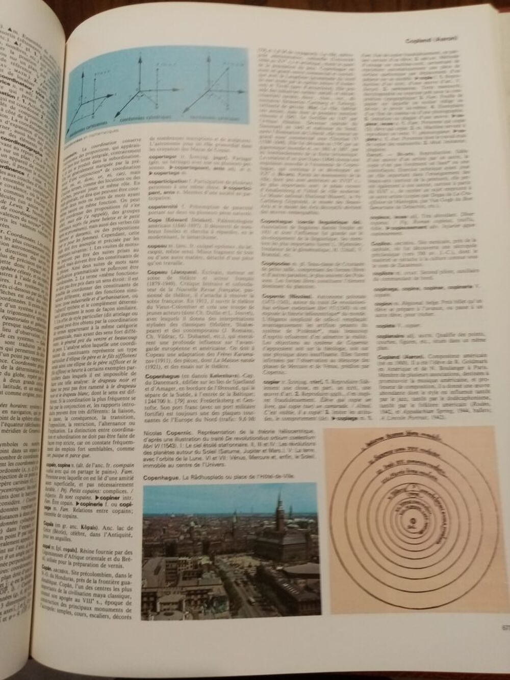 Dictionnaire encyclop&eacute;dique Alpha-Edition Erasme- Livres et BD
