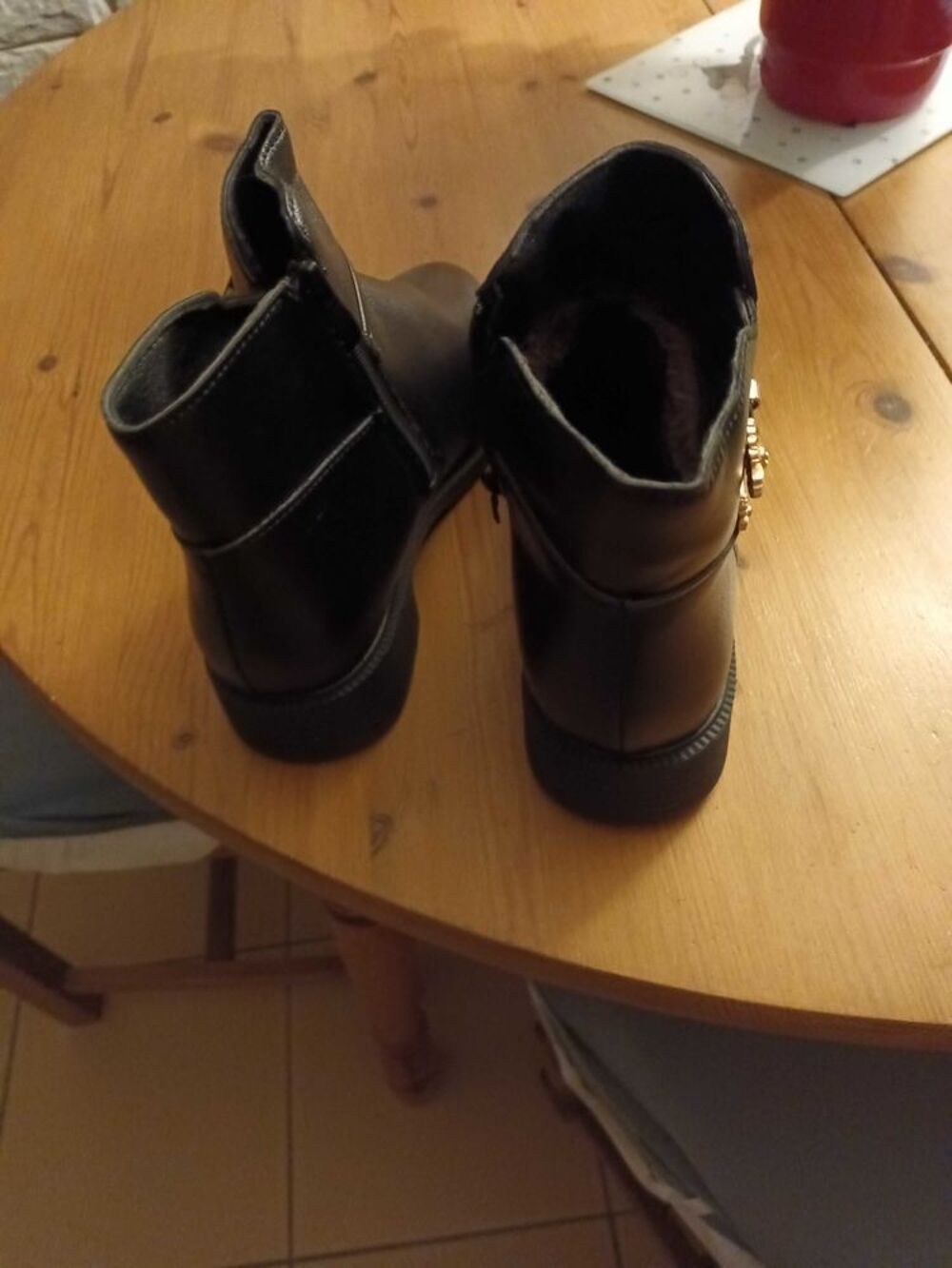 bottines neuves jamais portees Chaussures